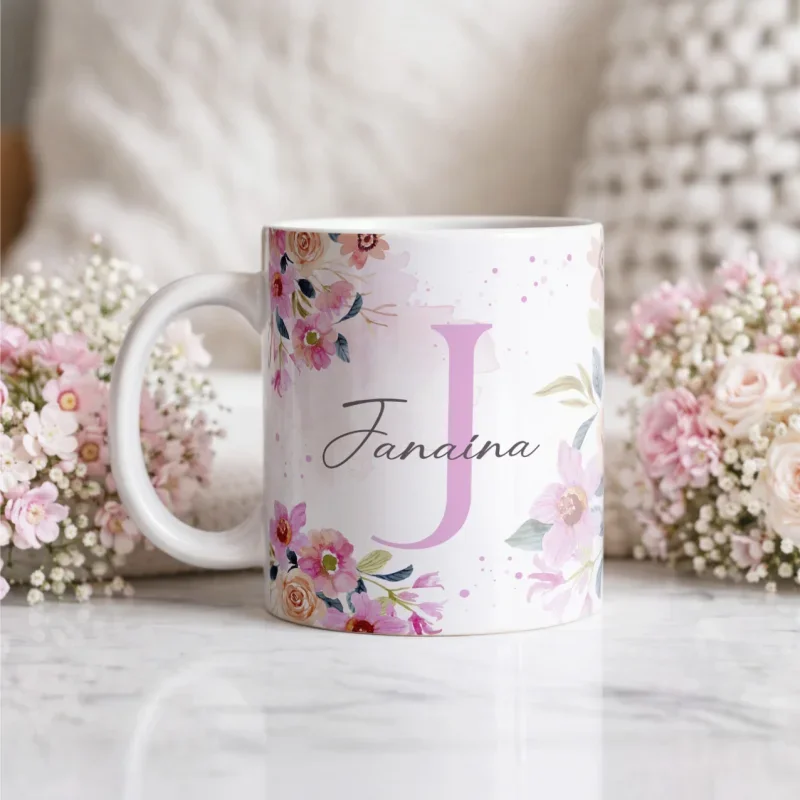 Caneca Alfabeto Floral A a Z