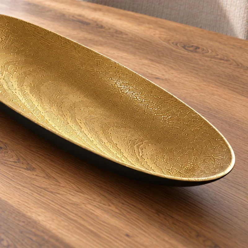 Centro de Mesa Oval Texturizado · Dourado
